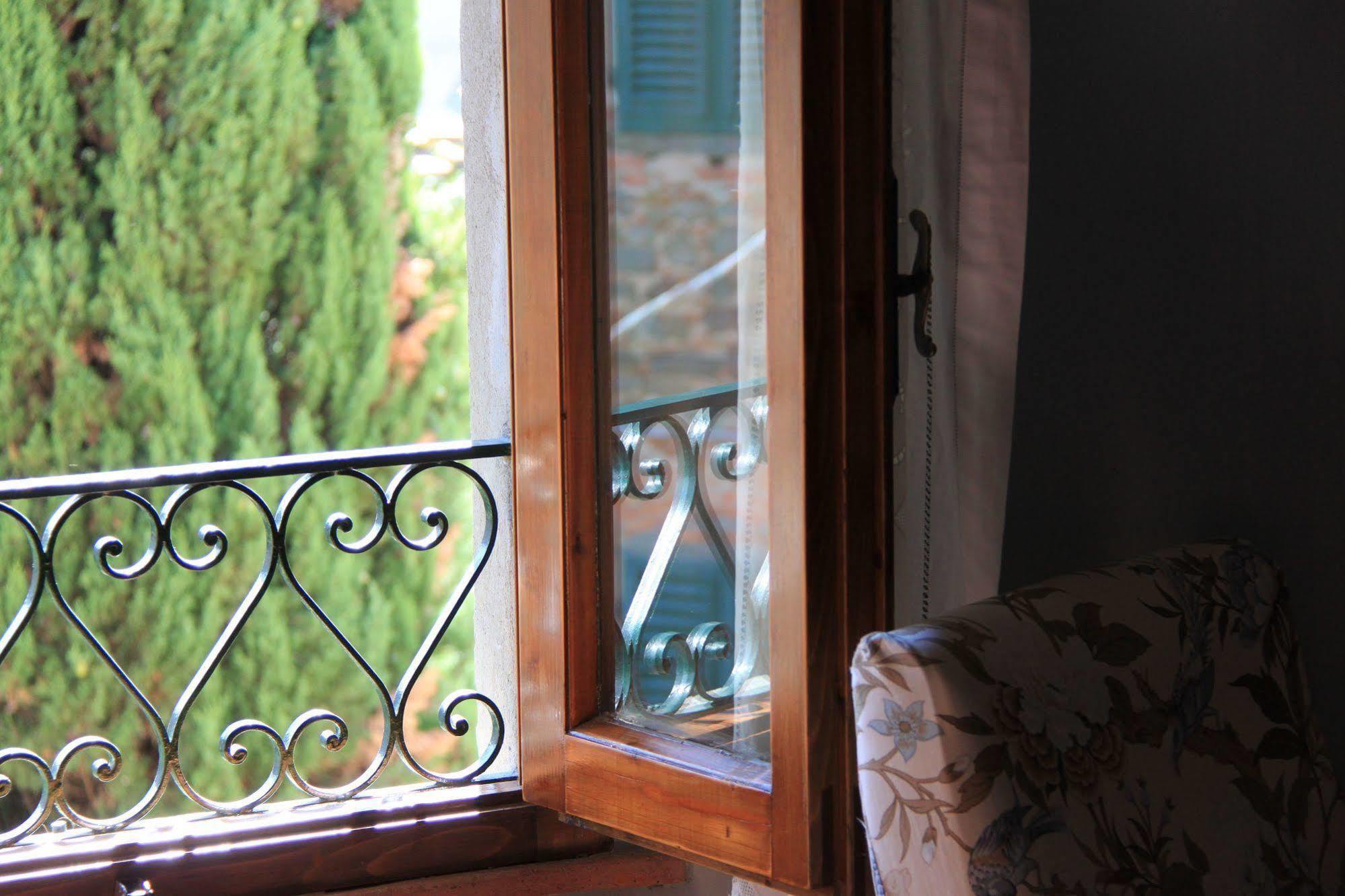 Antica Casa "Le Rondini" Borgo a Buggiano Exterior foto